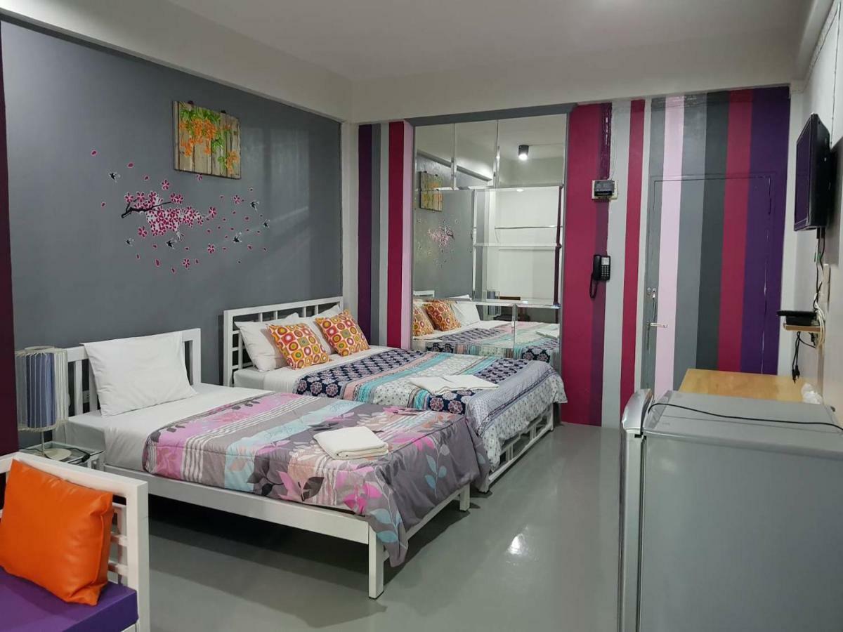 Auberge de jeunesse Buorana à Chonburi Extérieur photo