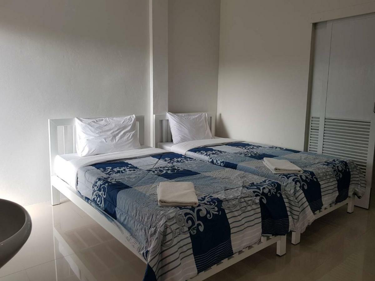 Auberge de jeunesse Buorana à Chonburi Extérieur photo